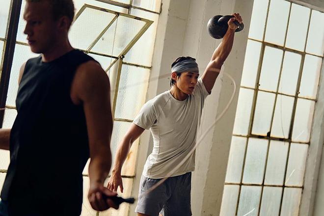 星巴克新品巧克力_星巴克经典巧克力有咖啡吗_