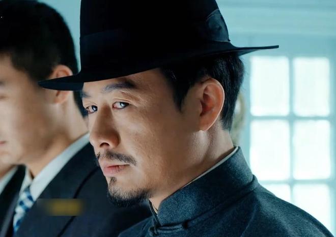 别嚯嚯观众眼睛了！谍战剧《长河落日》遭恶评，这俩戏混子担主责__别嚯嚯观众眼睛了！谍战剧《长河落日》遭恶评，这俩戏混子担主责