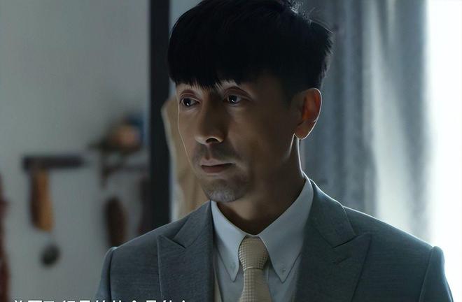 别嚯嚯观众眼睛了！谍战剧《长河落日》遭恶评，这俩戏混子担主责__别嚯嚯观众眼睛了！谍战剧《长河落日》遭恶评，这俩戏混子担主责