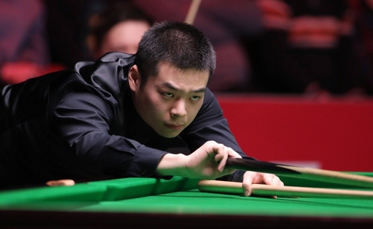 _负胜00后联赛惊现爆冷的球员_对战00后谁赢了