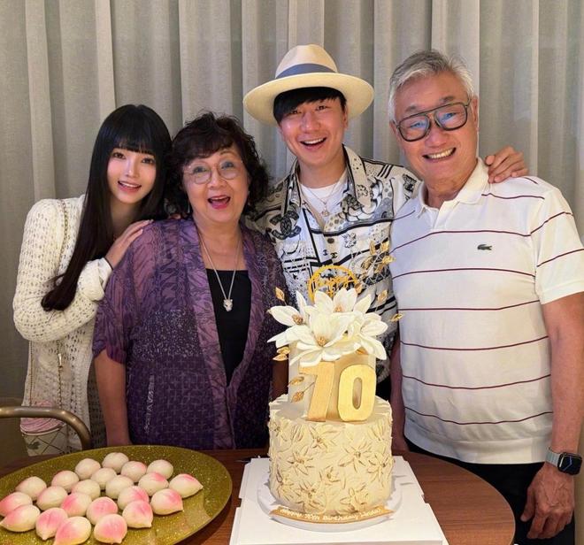 _七七男友_七七vlog女朋友照片