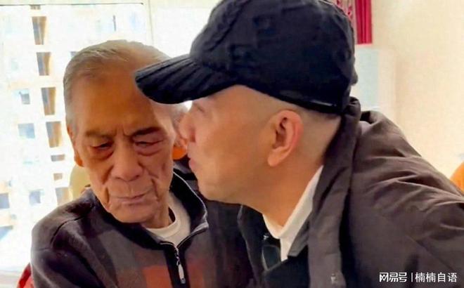 侯姓相声大师_侯相声_