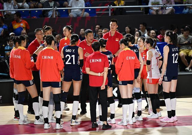 女排争冠__女排比赛夺冠