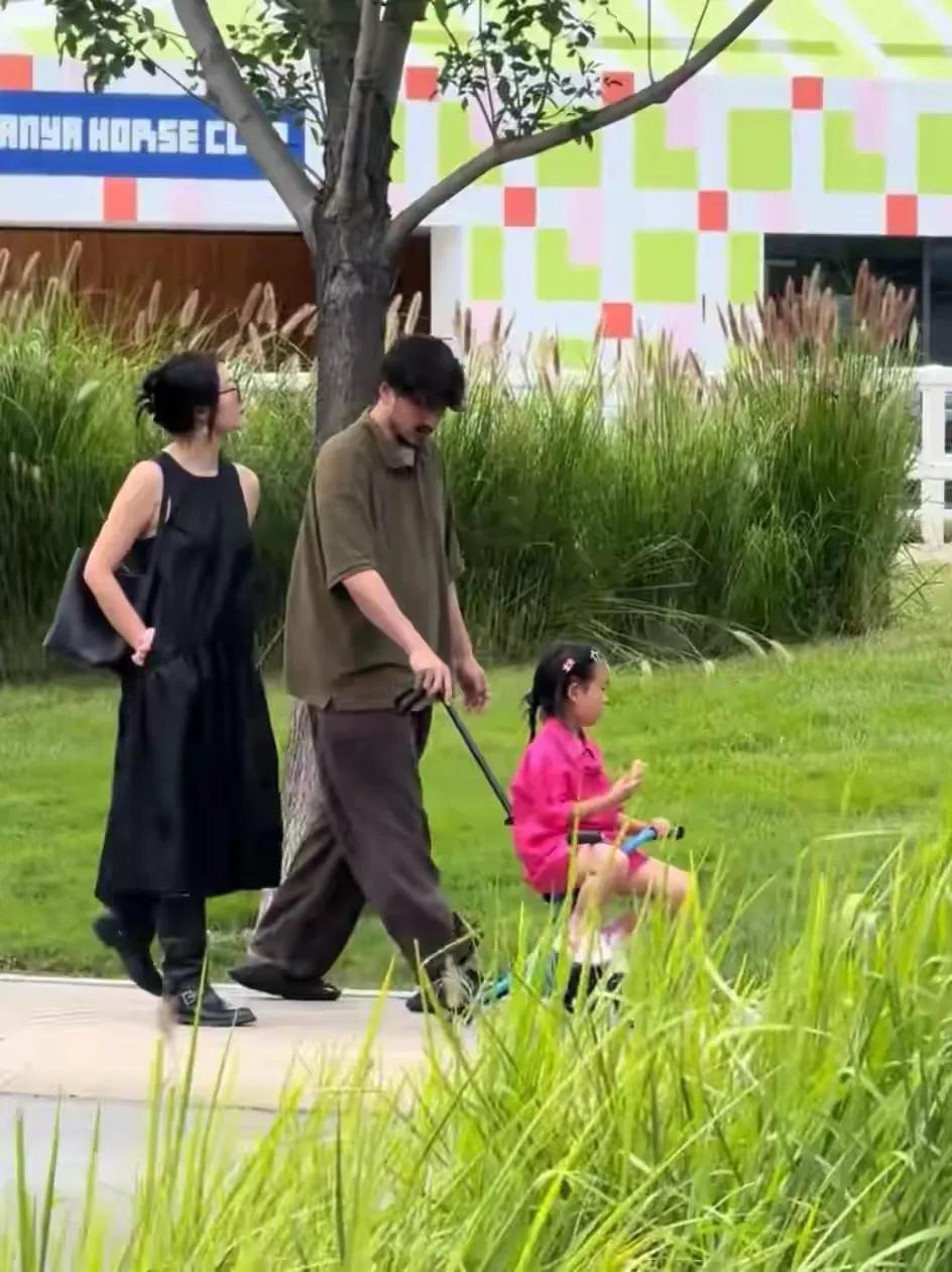 晒女儿玩的说说__女儿好玩的说说