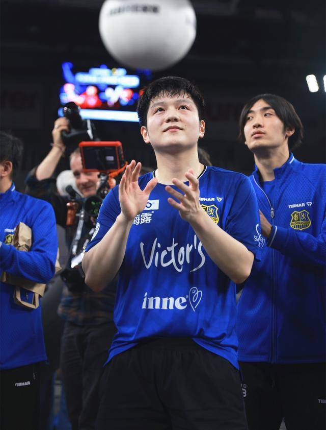 _乒坛世界冠军排名_世界冠军乒乓球