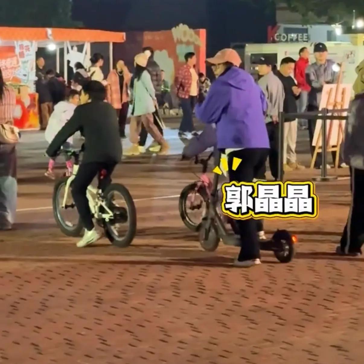 _千岛湖晚上骑车哪里好玩_美国脱口秀主持人崔娃