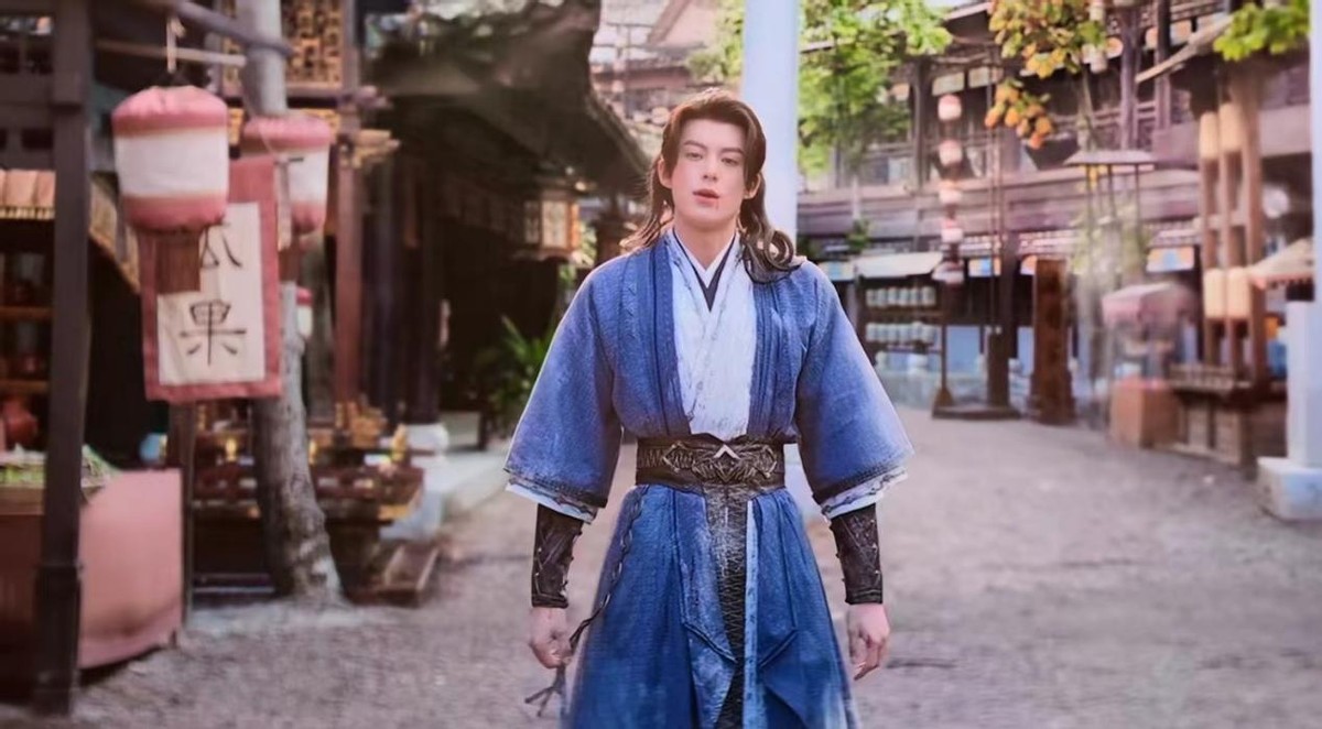 摇头晃脑与五官有关的词语_宝宝老是摇头晃脑的_