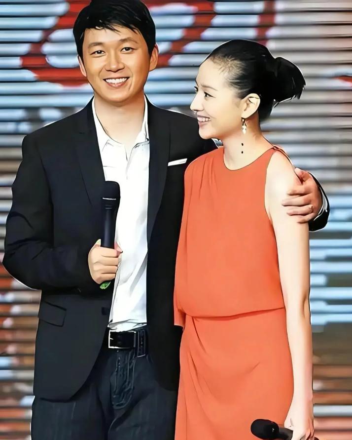 离婚13年，51岁潘粤明官宣喜讯：“没想到，人生真能好起来”_离婚13年，51岁潘粤明官宣喜讯：“没想到，人生真能好起来”_