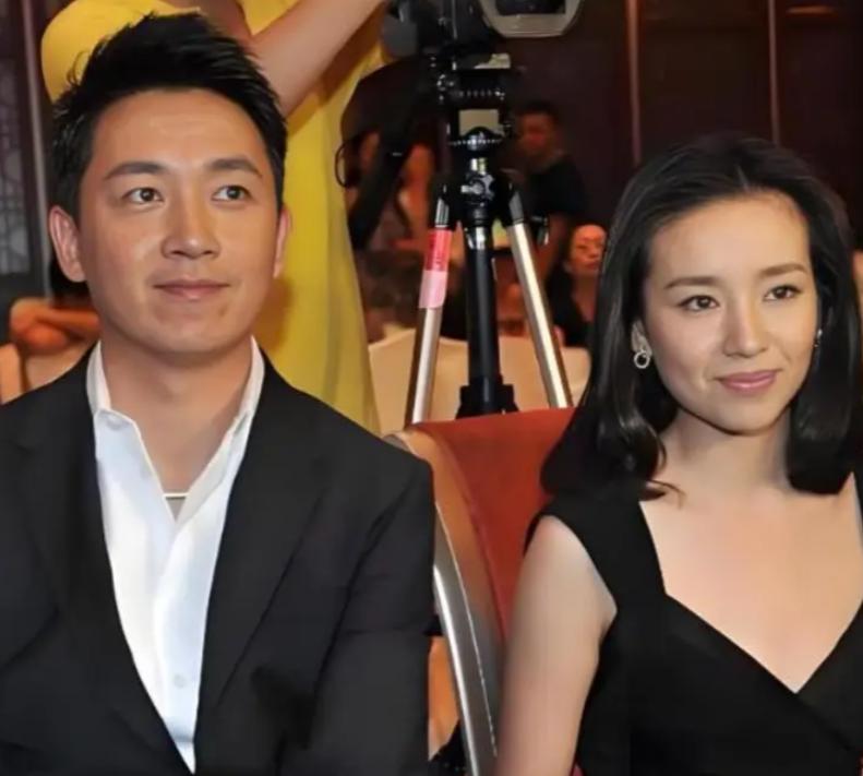 离婚13年，51岁潘粤明官宣喜讯：“没想到，人生真能好起来”__离婚13年，51岁潘粤明官宣喜讯：“没想到，人生真能好起来”