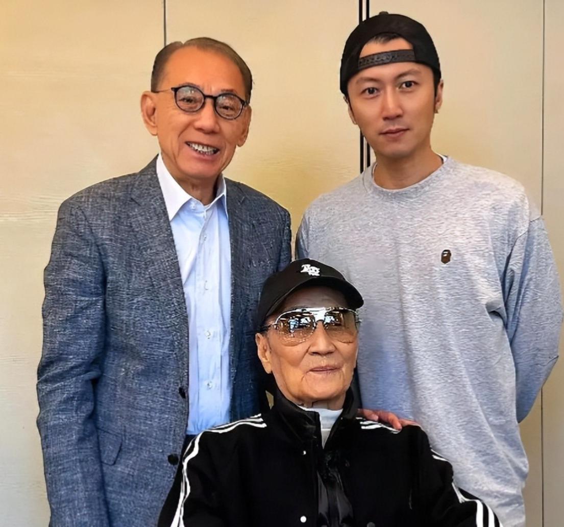 _被谢贤养了12年，用青春换来2000万的Coco，已经走上了另一条大道_被谢贤养了12年，用青春换来2000万的Coco，已经走上了另一条大道