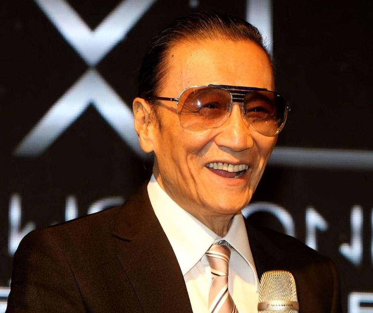 被谢贤养了12年，用青春换来2000万的Coco，已经走上了另一条大道__被谢贤养了12年，用青春换来2000万的Coco，已经走上了另一条大道