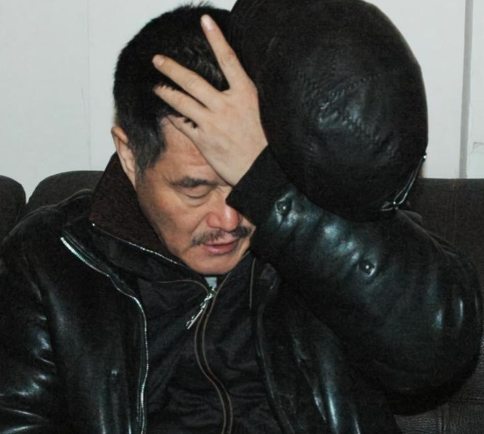 歌曲落叶_歌曲《落叶》钟丽燕_