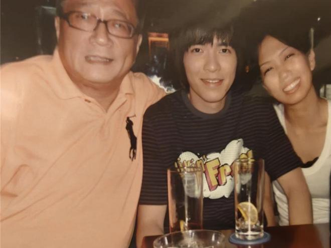 萧敬腾岳父林光宁追思会，现场布置白色花海，亲属将穿白衣送别_萧敬腾岳父林光宁追思会，现场布置白色花海，亲属将穿白衣送别_