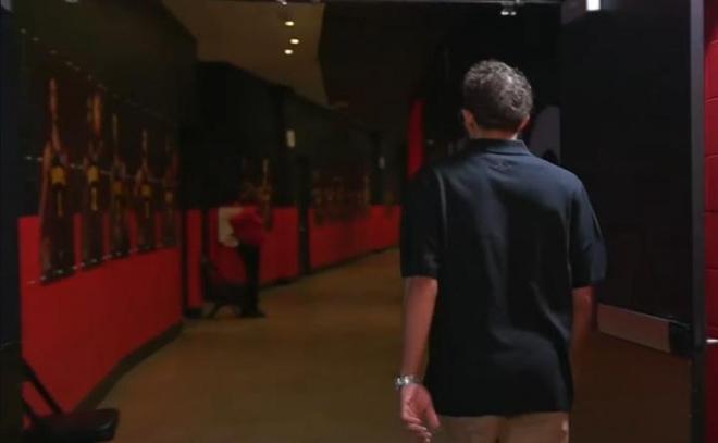 _詹詹是谁_詹琸james