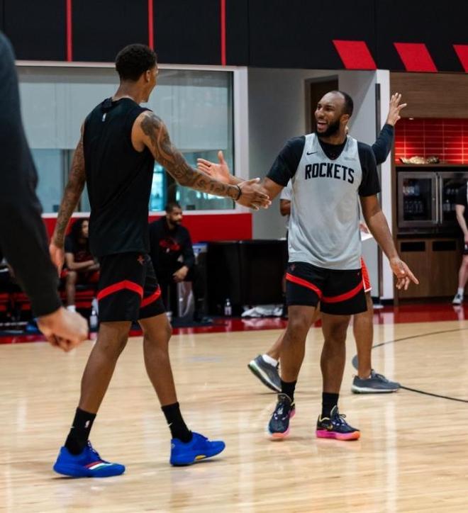 火箭队连输_火箭队比赛复播_