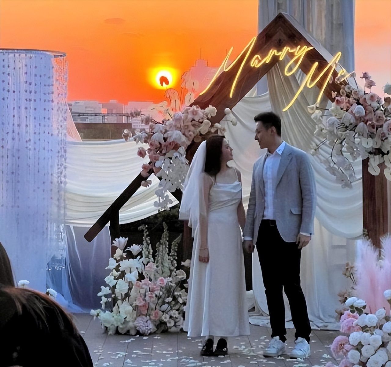 夕阳求婚图片_求婚词浪漫求婚创意_