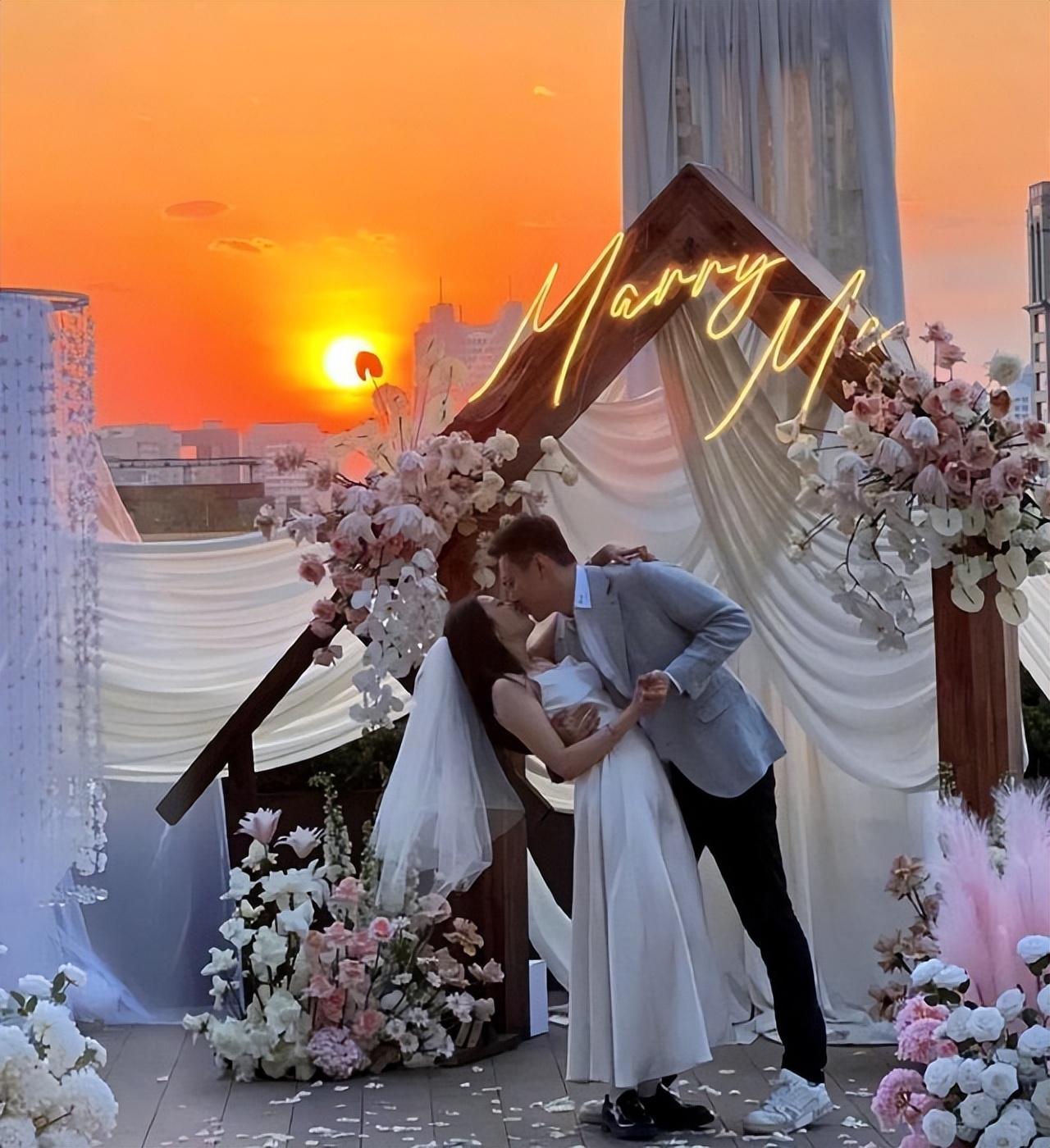 夕阳求婚图片__求婚词浪漫求婚创意