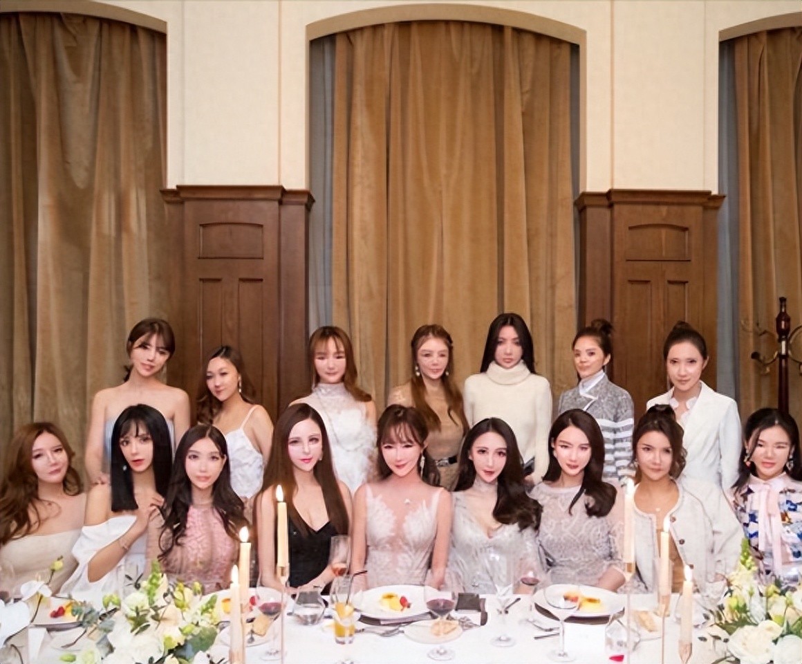 _嫁天王先上学！柯蓝怒揭“豪门怀孕上位攻略”，向太发文力挺方媛_嫁天王先上学！柯蓝怒揭“豪门怀孕上位攻略”，向太发文力挺方媛