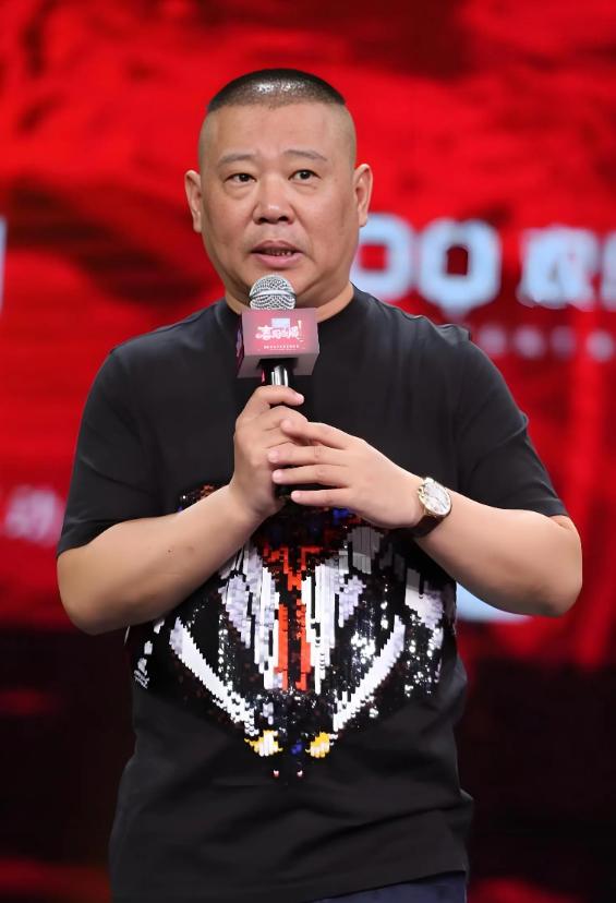 狐狸尾巴终于藏不住了怎么解释__狐狸尾巴