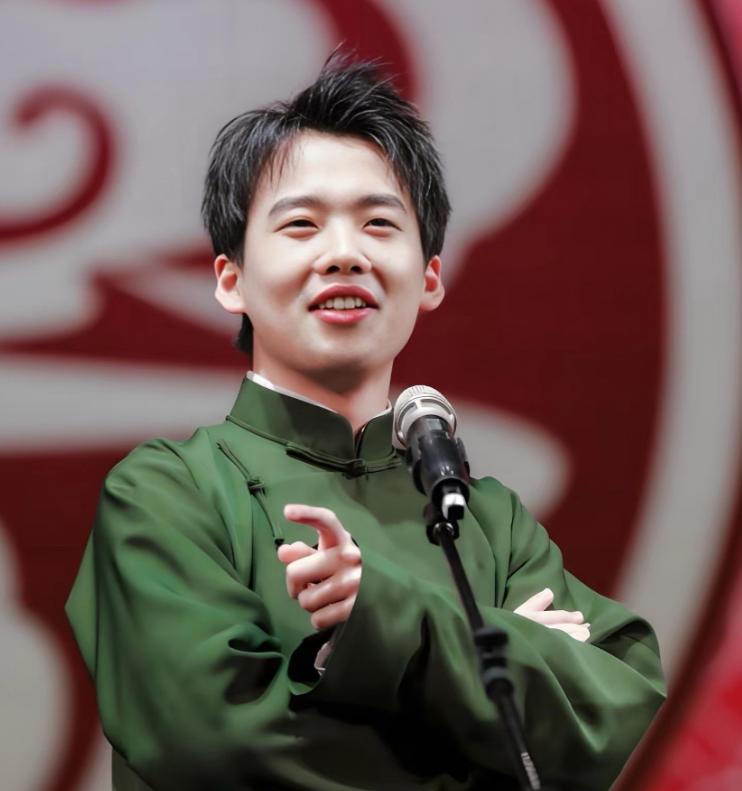 狐狸尾巴__狐狸尾巴终于藏不住了怎么解释