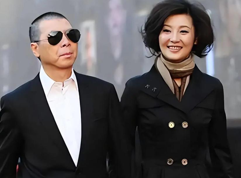 世上没有后悔药？离婚传闻真相大白后的徐帆，已经走了另一条路__世上没有后悔药？离婚传闻真相大白后的徐帆，已经走了另一条路