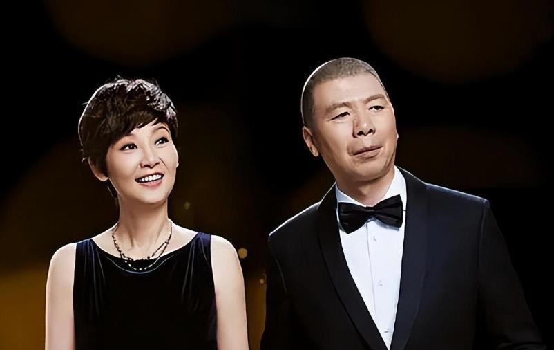 世上没有后悔药？离婚传闻真相大白后的徐帆，已经走了另一条路__世上没有后悔药？离婚传闻真相大白后的徐帆，已经走了另一条路