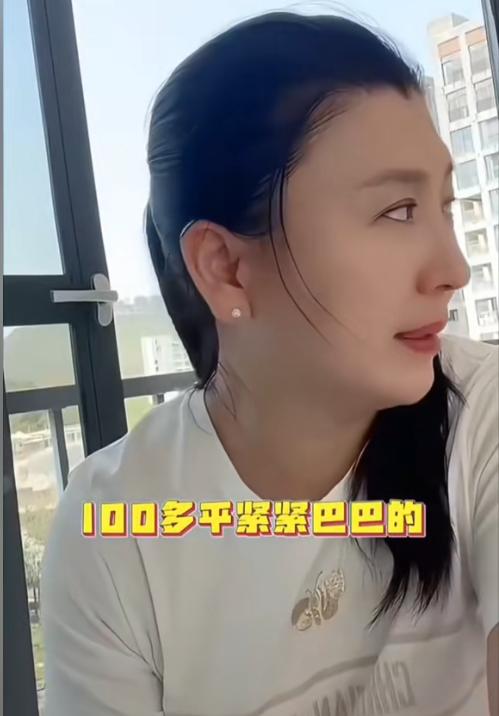 闫学晶事件再升级！官媒出手锐评撕下"遮羞布"，赵本山当年没说错__闫学晶事件再升级！官媒出手锐评撕下"遮羞布"，赵本山当年没说错