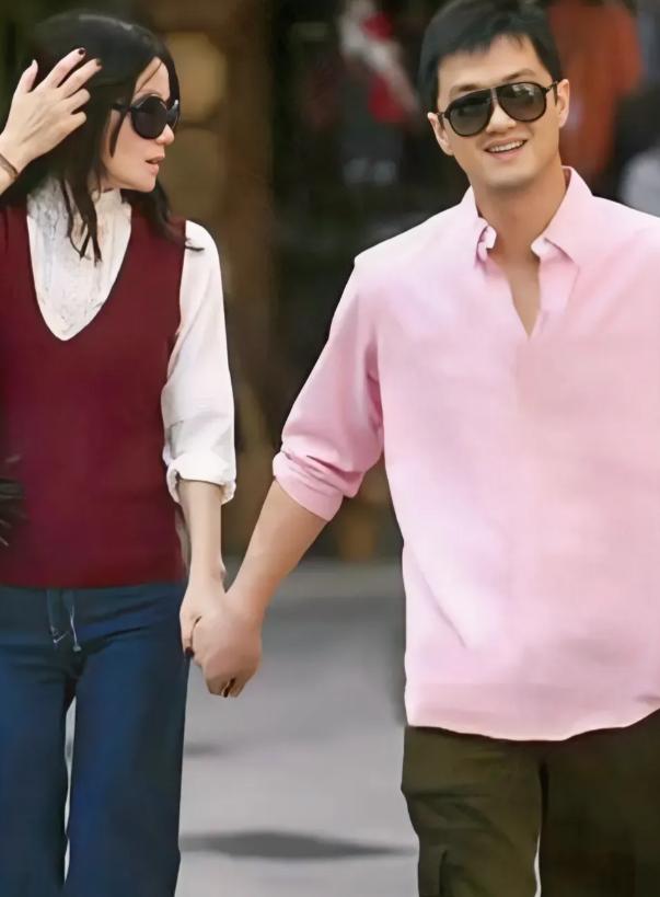 _王菲谢霆锋怎么和好的_王菲谢霆锋结果