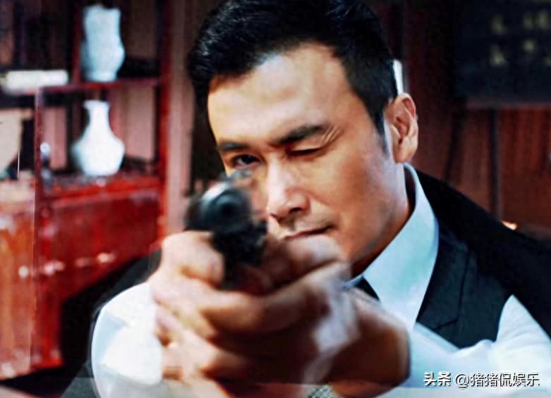 央视后晚开播！32集谍战剧来袭，看清演员阵容，网友：喜忧参半__央视后晚开播！32集谍战剧来袭，看清演员阵容，网友：喜忧参半