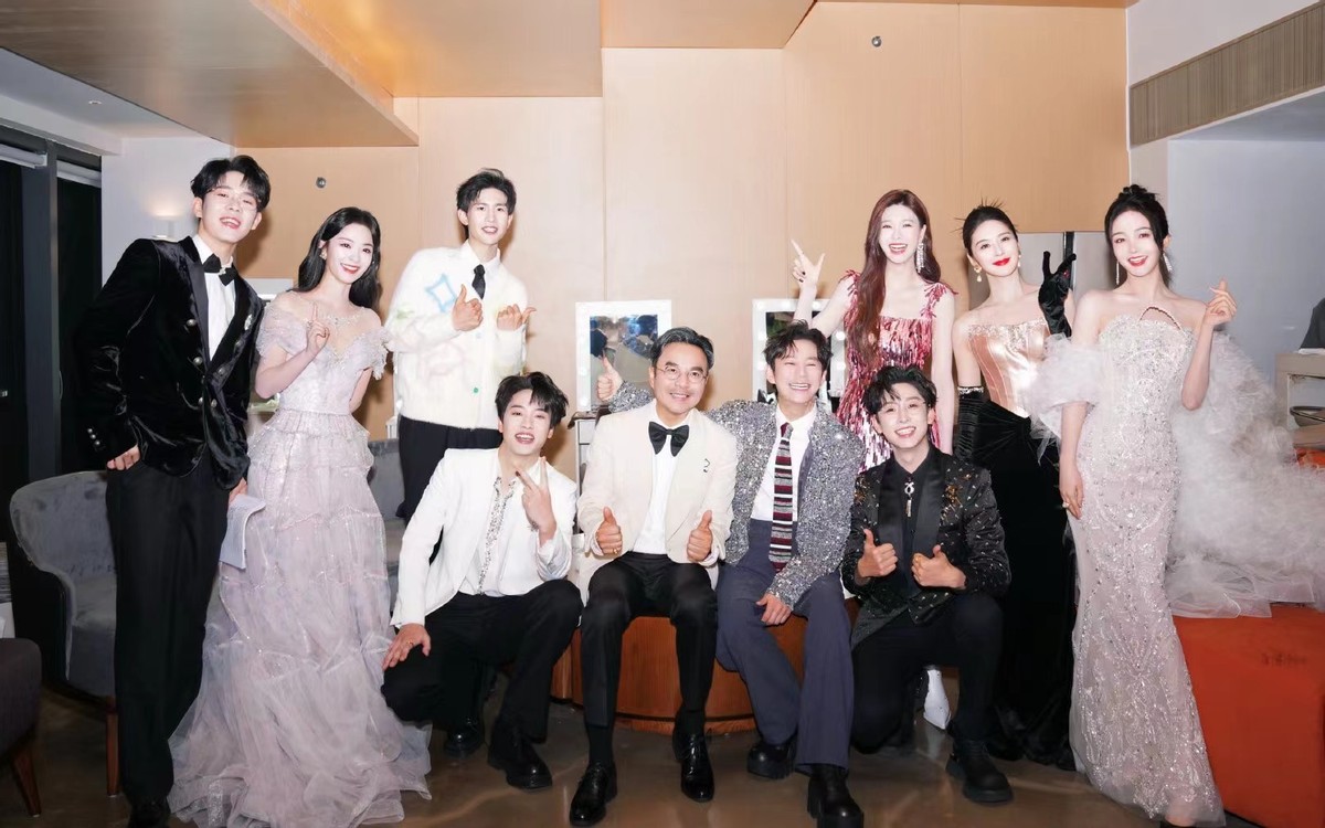 湖南卫视跨年晚会开场舞是谁__湖南台元旦跨年晚会