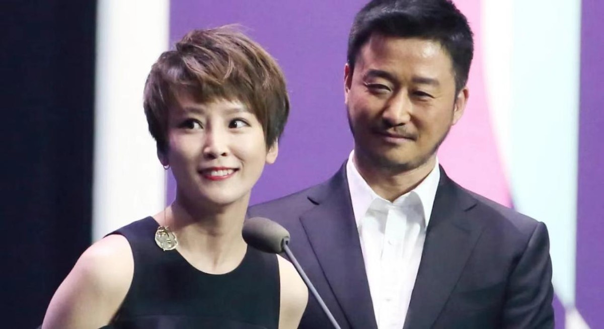 陆毅隔空示爱鲍蕾_陆毅老婆鲍蕾身高_