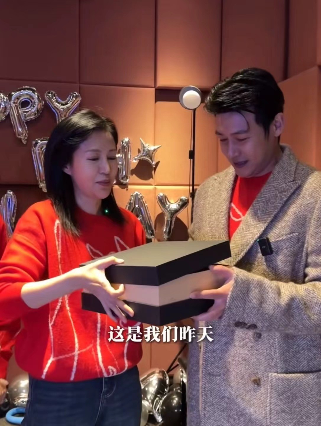 _陆毅隔空示爱鲍蕾_陆毅老婆鲍蕾身高