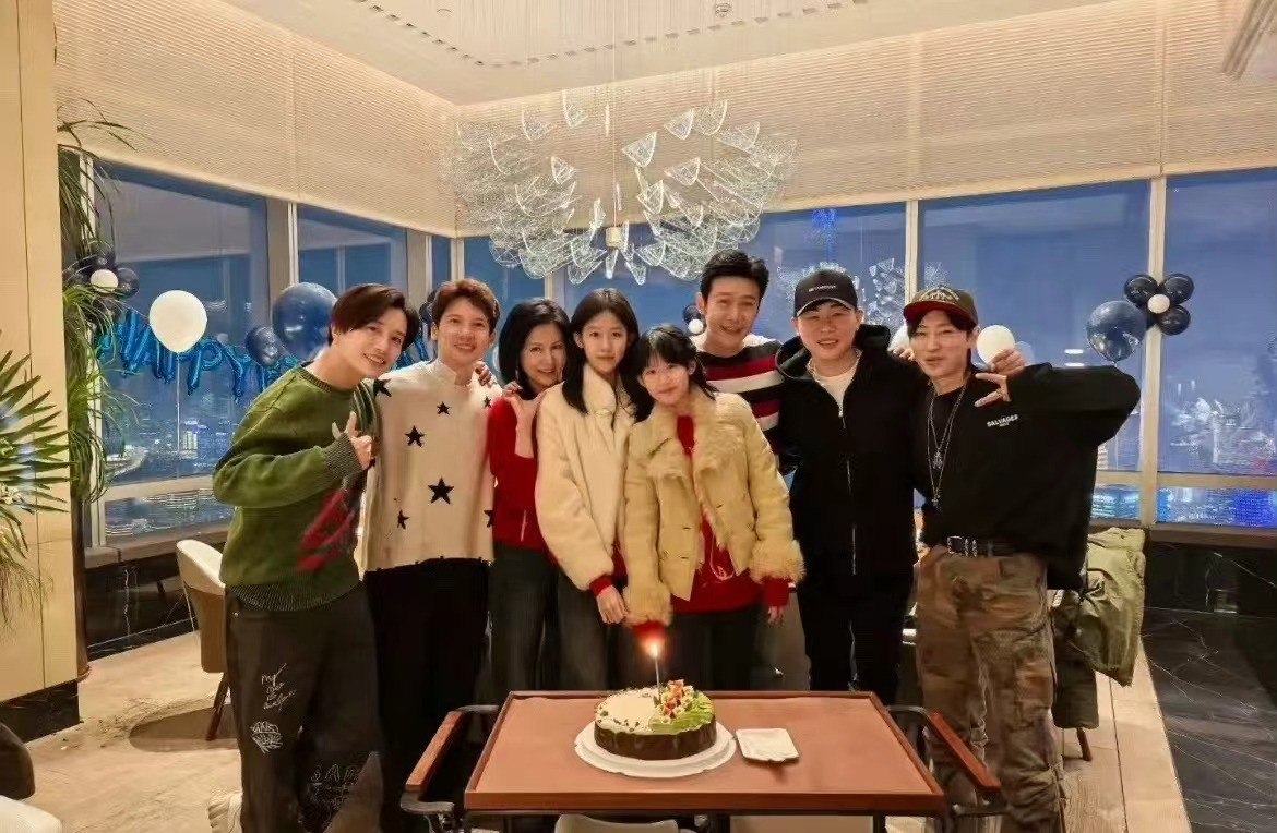 _陆毅隔空示爱鲍蕾_陆毅老婆鲍蕾身高