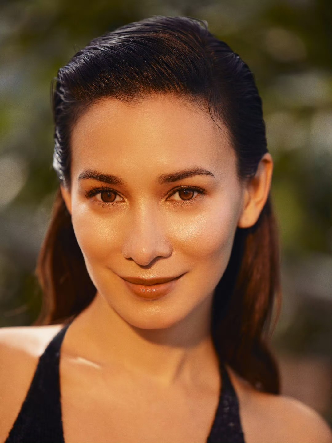 _活动红毯：李沁满分贵气，卢靖姗气质好独特，被舒淇美到了_活动红毯：李沁满分贵气，卢靖姗气质好独特，被舒淇美到了