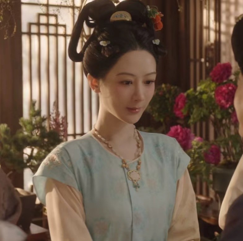 有个电视剧叫什么芳华_放点古装电视剧_