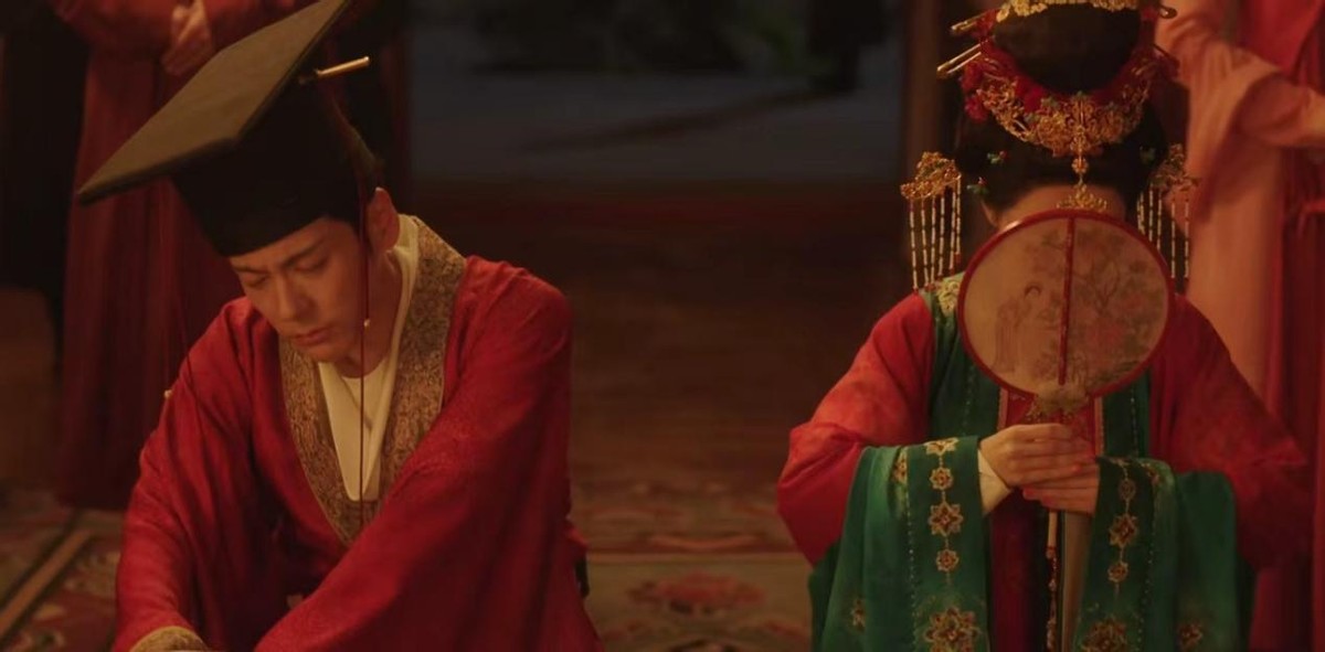 有个电视剧叫什么芳华_放点古装电视剧_