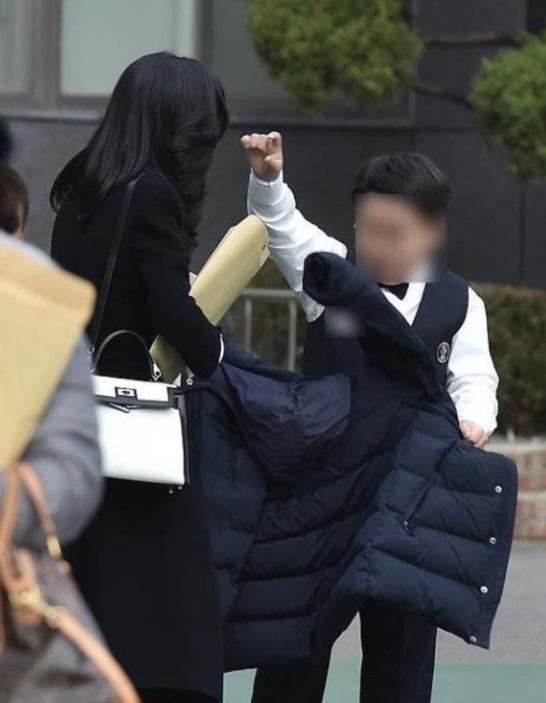 日本公主下嫁平民__三星公主李富真和保安