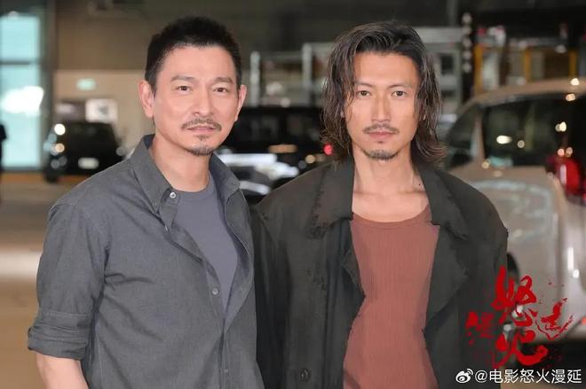 _周星驰谢霆锋_周星驰谢霆锋同框